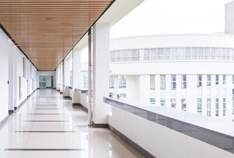 综合类大学